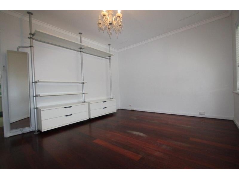 17 Clubb Street, Karrinyup WA 6018