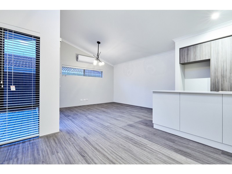 45A Sawle Road, Hamilton Hill WA 6163