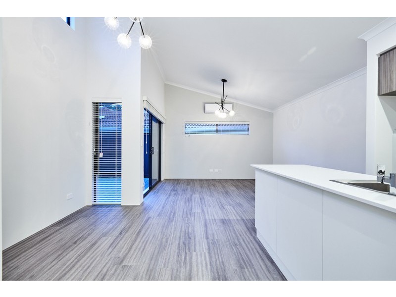 45A Sawle Road, Hamilton Hill WA 6163