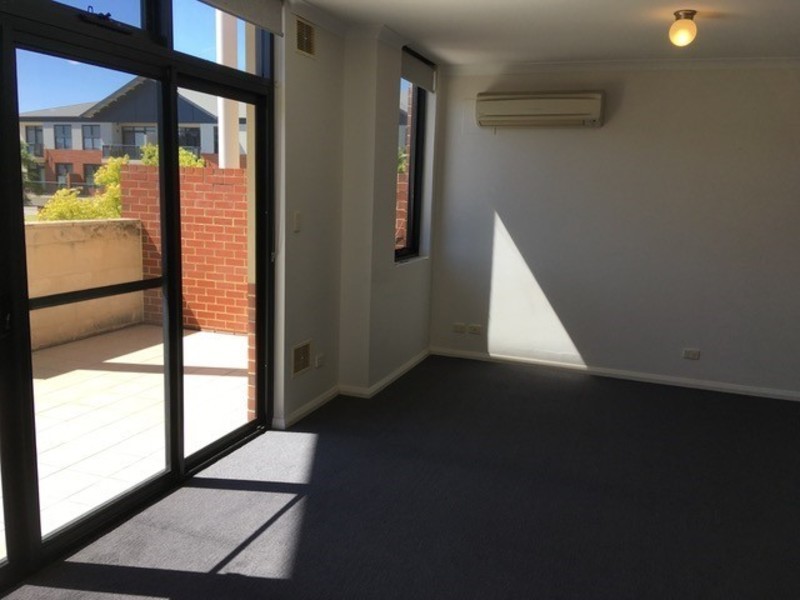 4/384 Roberts Road, Subiaco WA 6008