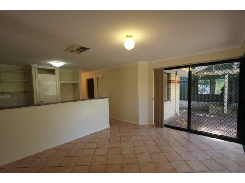 3/67 Upton Street, St James WA 6102