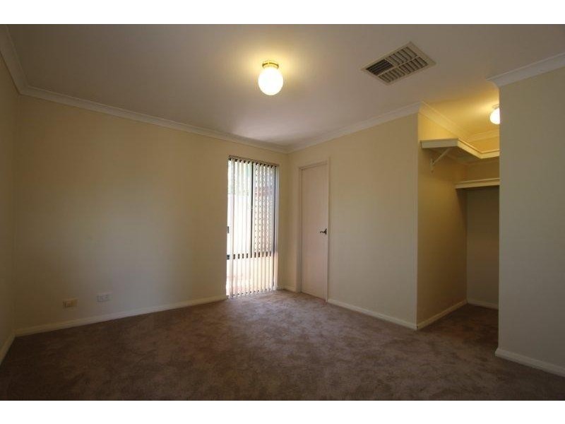 3/67 Upton Street, St James WA 6102