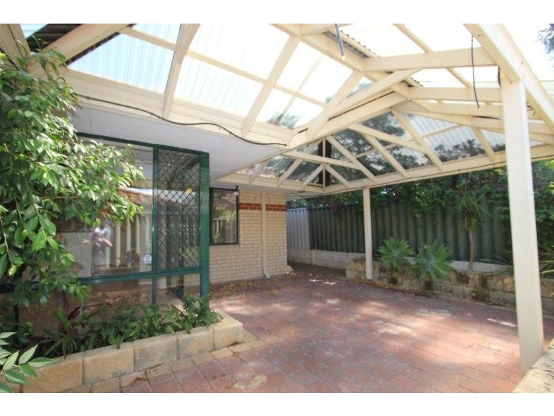 3/67 Upton Street, St James WA 6102