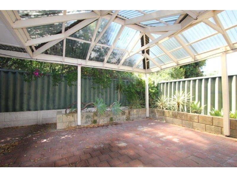 3/67 Upton Street, St James WA 6102