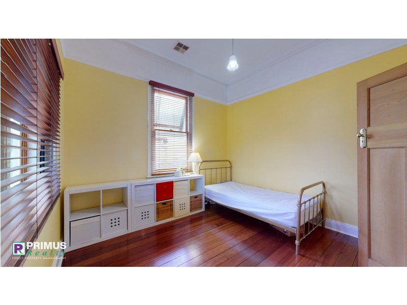 52 Hovia Terrace, Kensington WA 6151