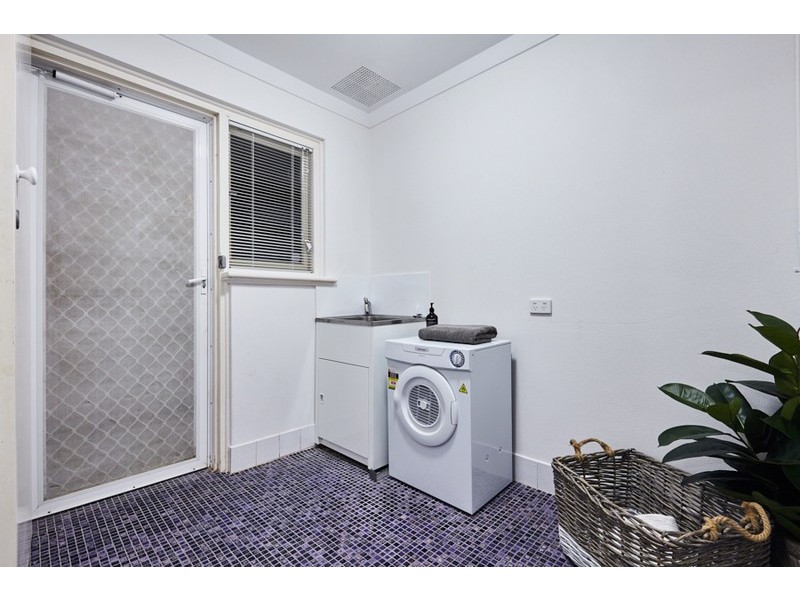 45 Sawle Road, Hamilton Hill WA 6163