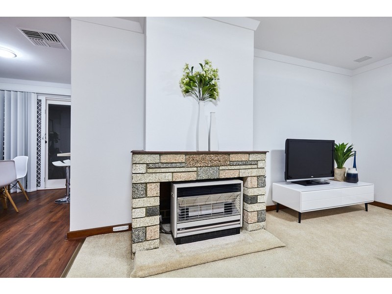 45 Sawle Road, Hamilton Hill WA 6163