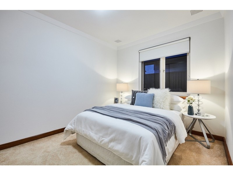 45 Sawle Road, Hamilton Hill WA 6163