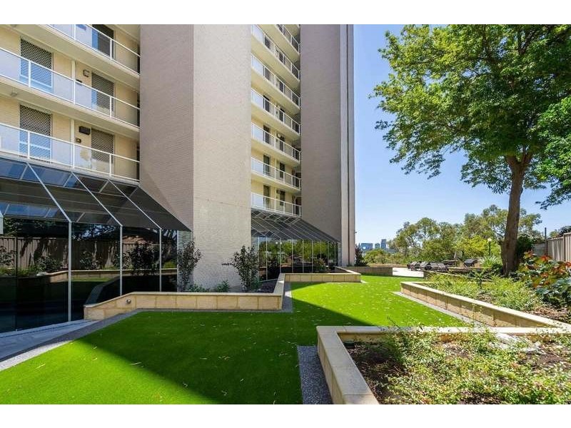 4/150 Mill Point Road, South Perth WA 6151