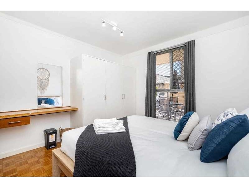 4/150 Mill Point Road, South Perth WA 6151