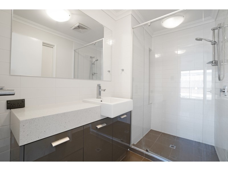 6/24 Lindsay Street, Perth WA 6000