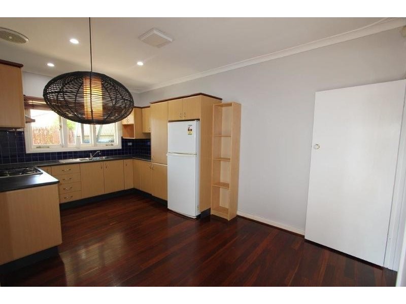 4 Jarrah Road, East Victoria Park WA 6101