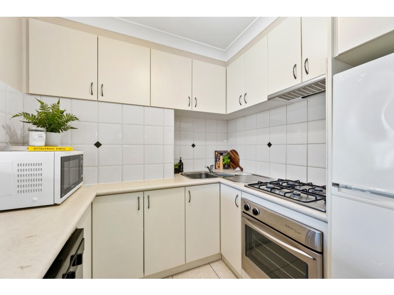 31/134 Mill Point Road, South Perth WA 6151