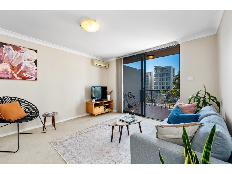 31/134 Mill Point Road, South Perth WA 6151