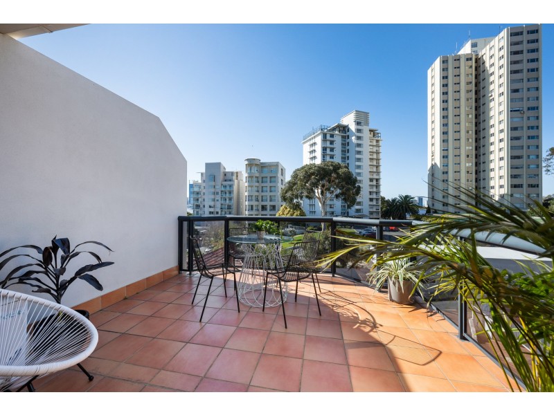 31/134 Mill Point Road, South Perth WA 6151