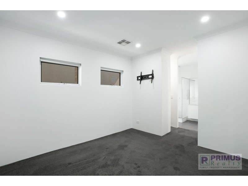 27 Baldwin Street, Como WA 6152