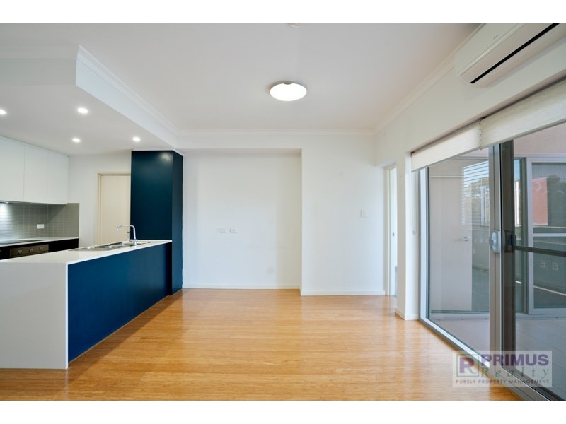 27/2 Rowe Avenue, Rivervale WA 6103