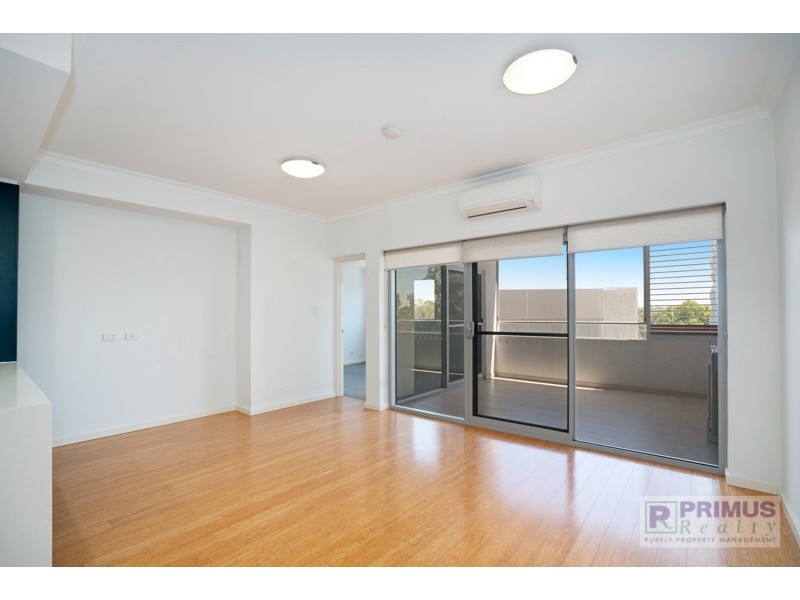 27/2 Rowe Avenue, Rivervale WA 6103