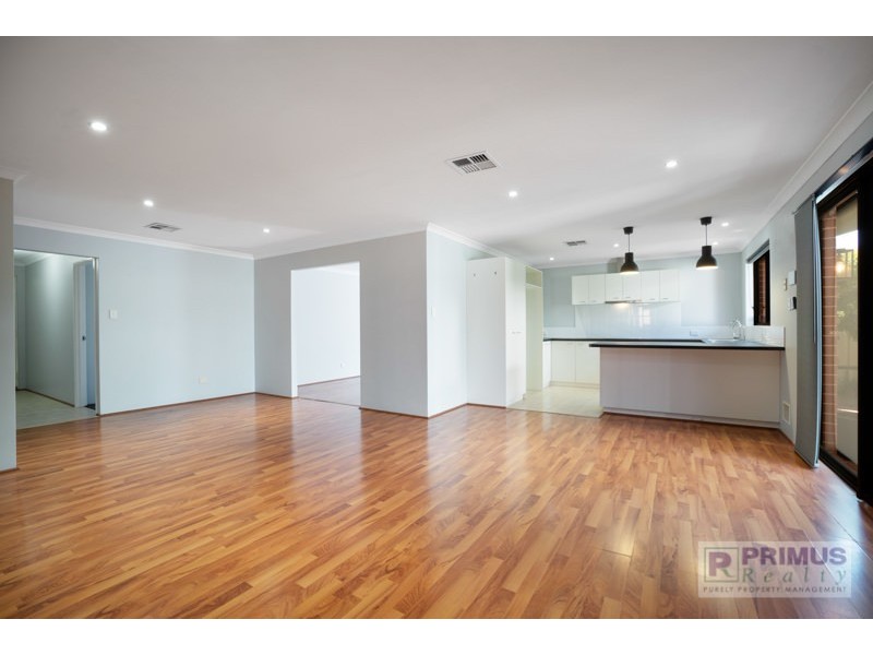 63A Walpole Street, St James WA 6102