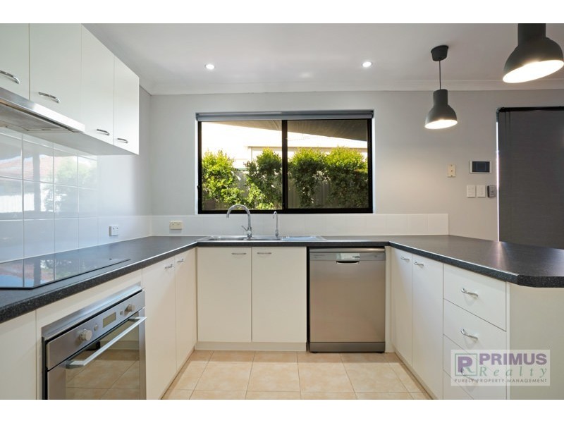 63A Walpole Street, St James WA 6102