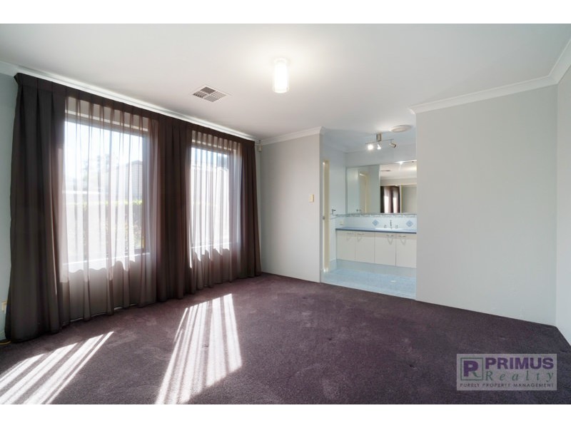 63A Walpole Street, St James WA 6102