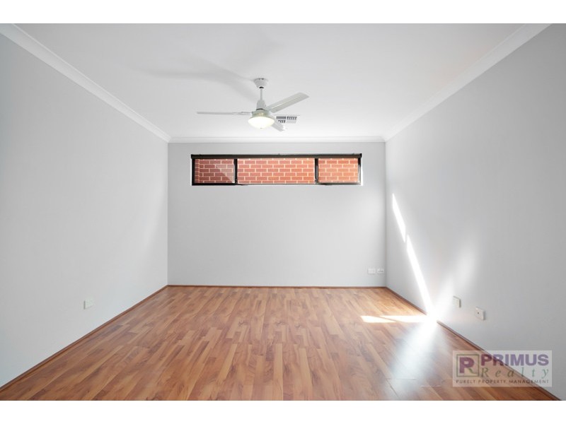 63A Walpole Street, St James WA 6102