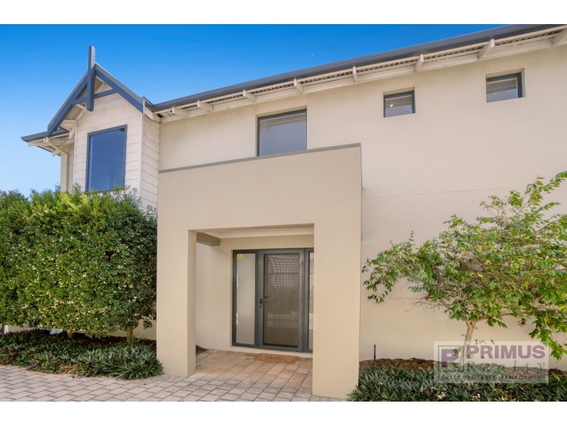 1/170 Coode Street, Como WA 6152