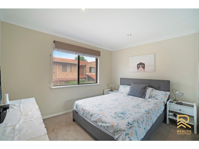 8/36 Alston Avenue, Como WA 6152