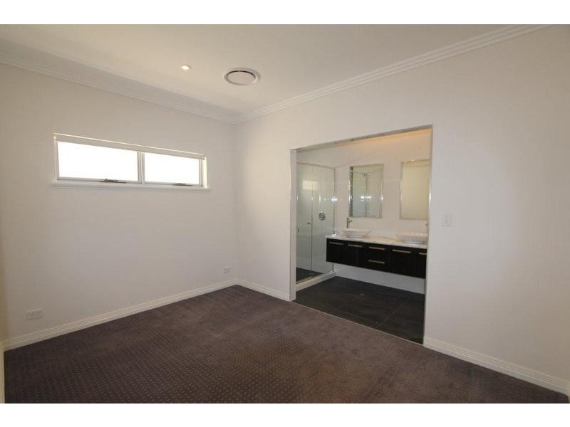 A/8 Bantock Street, Joondanna WA 6060