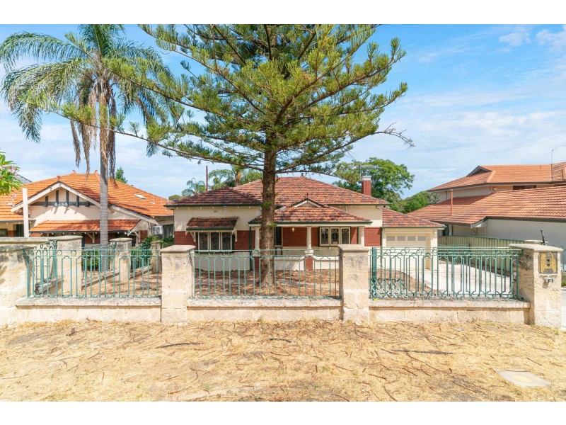 33 Ridge Street, South Perth WA 6151