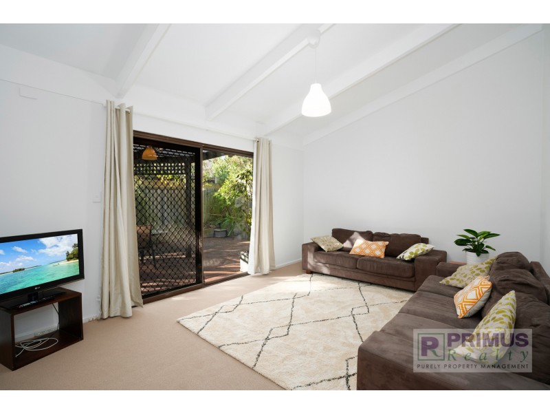 4/10 River View Street, South Perth WA 6151