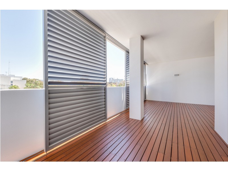 403/8 Moreau Parade, East Perth WA 6004