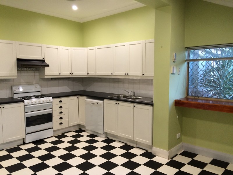 78 Lockhart Street, Como WA 6152