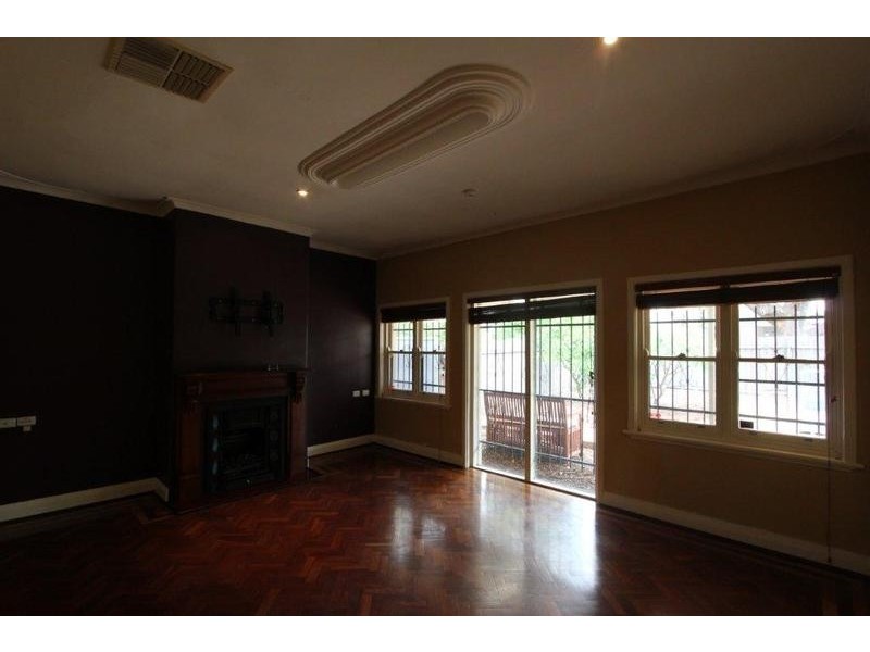 78 Lockhart Street, Como WA 6152