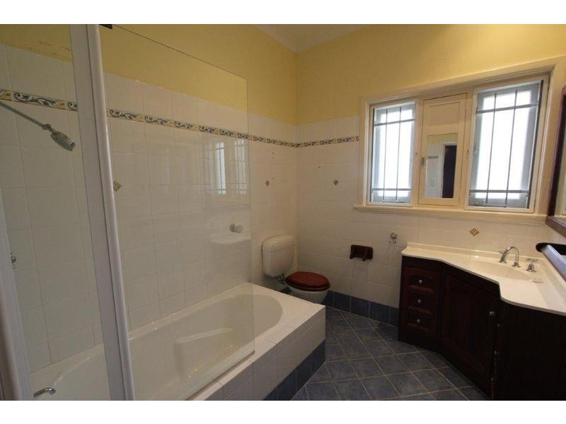 78 Lockhart Street, Como WA 6152