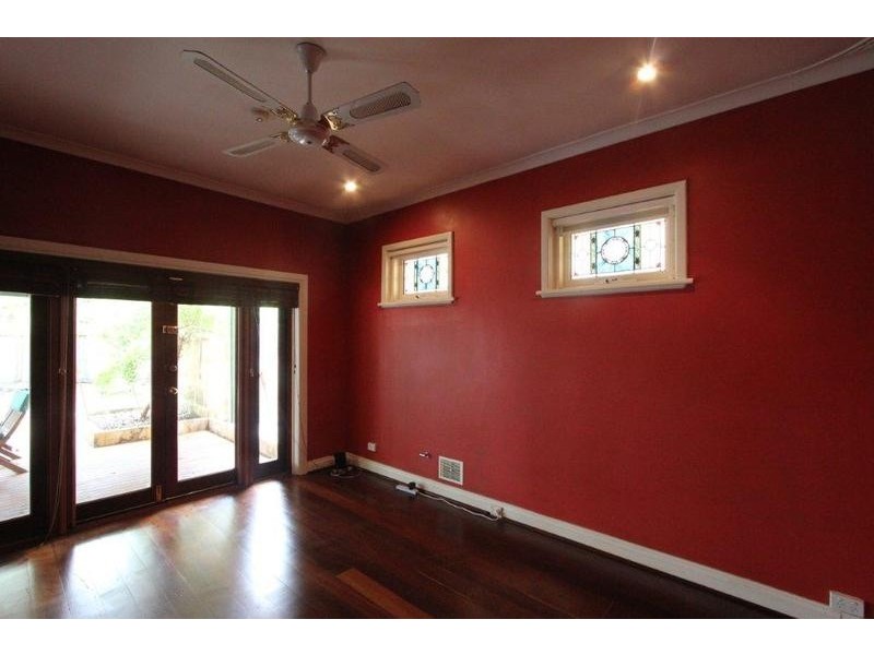 78 Lockhart Street, Como WA 6152