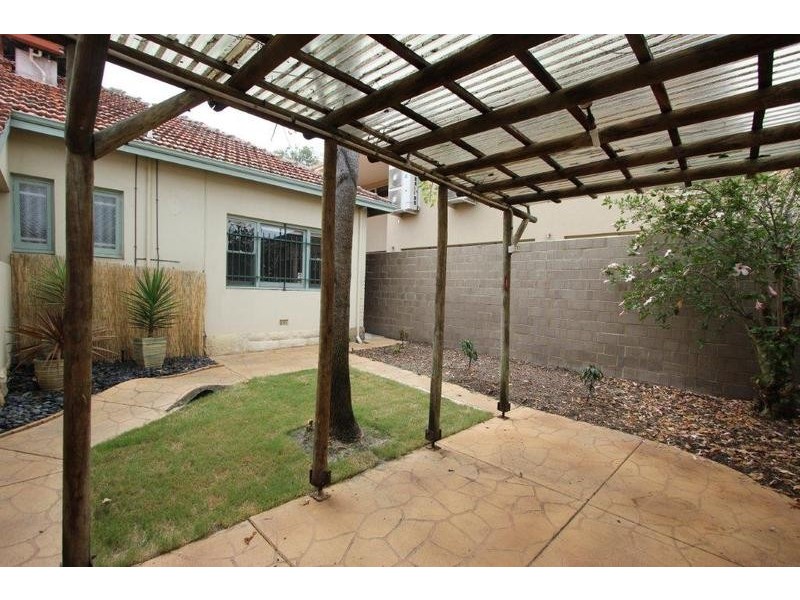 78 Lockhart Street, Como WA 6152