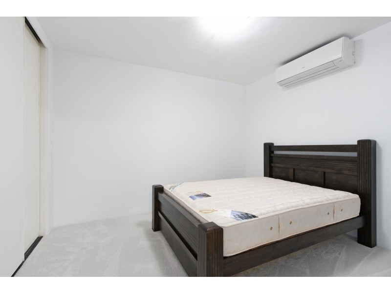 1/12 McMaster Street, Victoria Park WA 6100