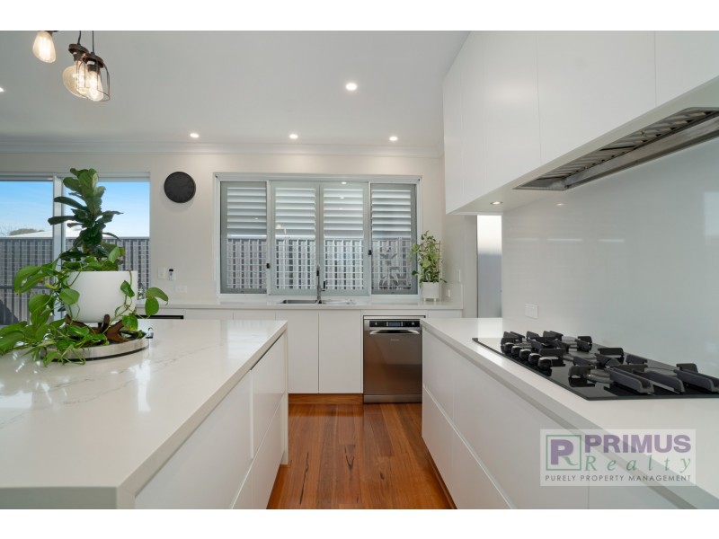 10A Reen Street, St James WA 6102