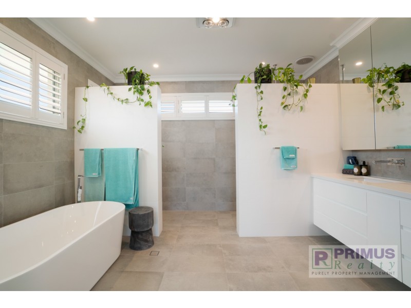 10A Reen Street, St James WA 6102