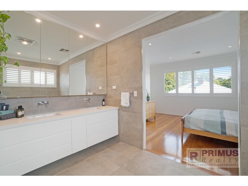 10A Reen Street, St James WA 6102