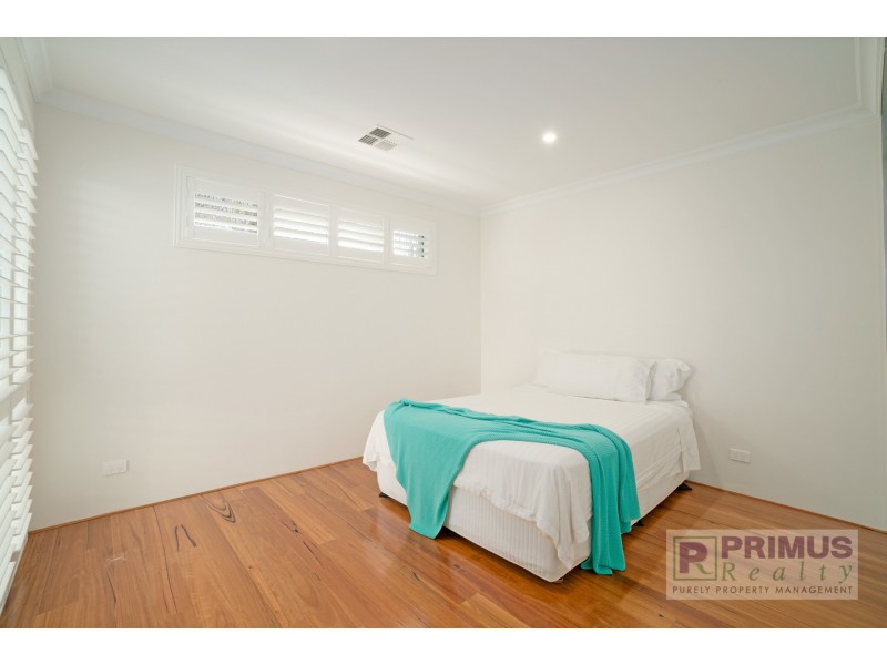 10A Reen Street, St James WA 6102