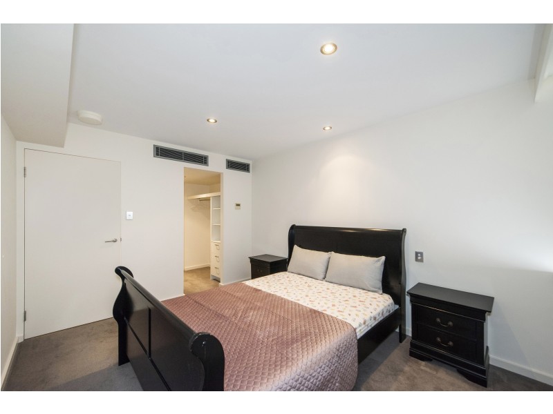 21/18 Plain Street, East Perth WA 6004