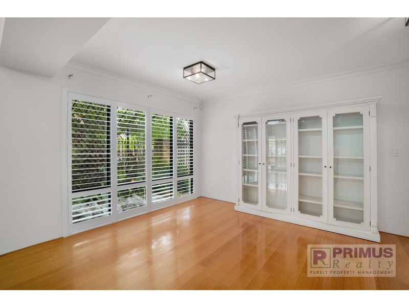 8 Tidewater Way, Ascot WA 6104