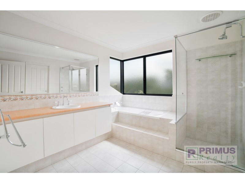 8 Tidewater Way, Ascot WA 6104