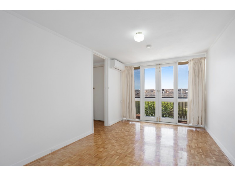 24/16 Hensman Street, South Perth WA 6151