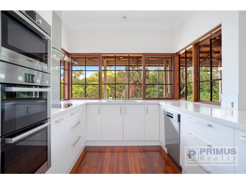 28 Fourth Avenue, Kensington WA 6151