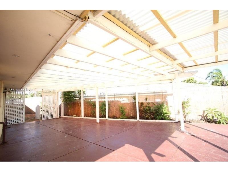 38 Mayflower Crescent, Craigie WA 6025