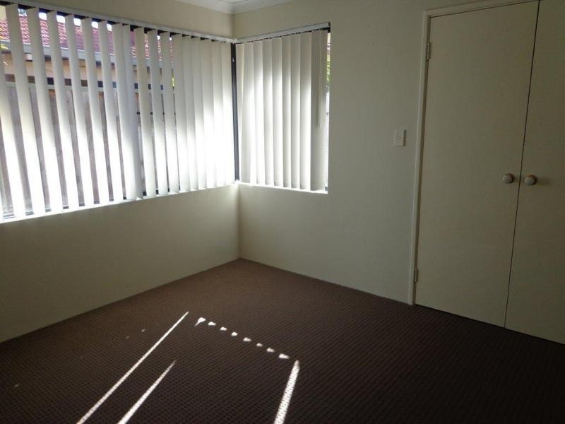 2/13 Canavan Crescent, Manning WA 6152