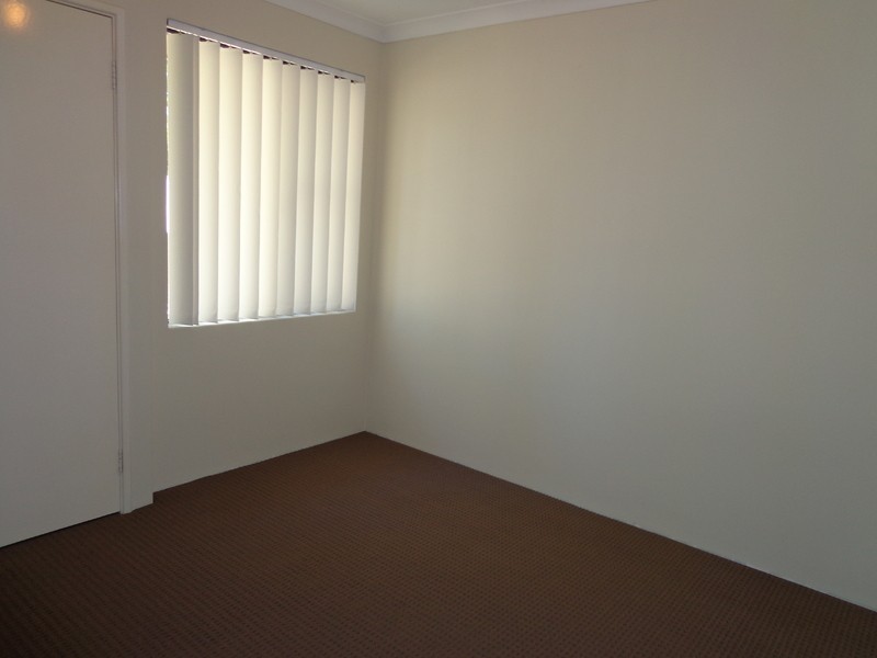 2/13 Canavan Crescent, Manning WA 6152